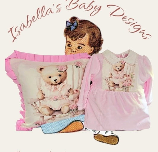 Teddy in chair pink